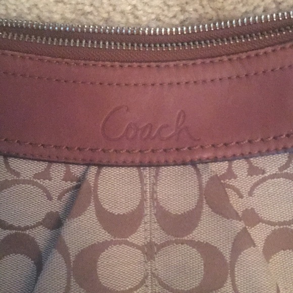 Coach purse. Brown leather. - Picture 2 of 8
